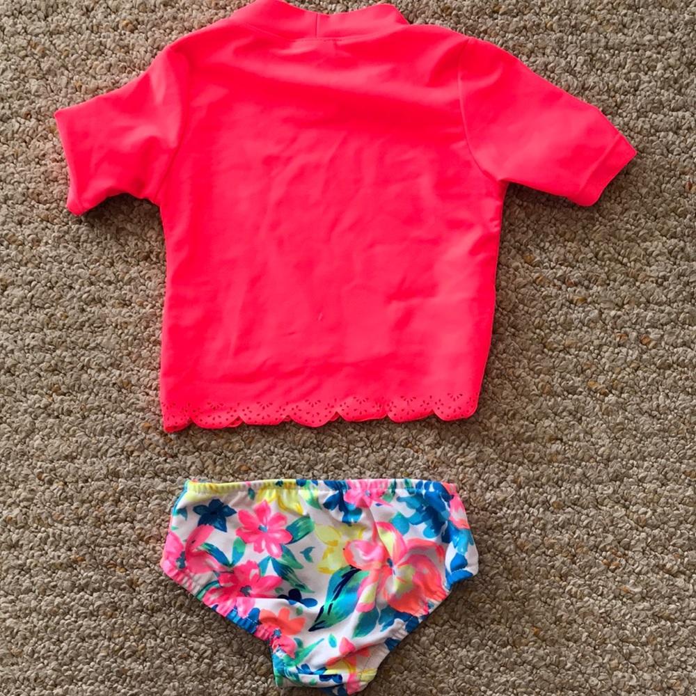 Toddler Rashguard - Picture 4 of 5